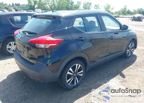 2020 Nissan Kicks Sv Xtronic Cvt z USA, uszkodzony, nr VIN 3N1CP5CV5LL518127